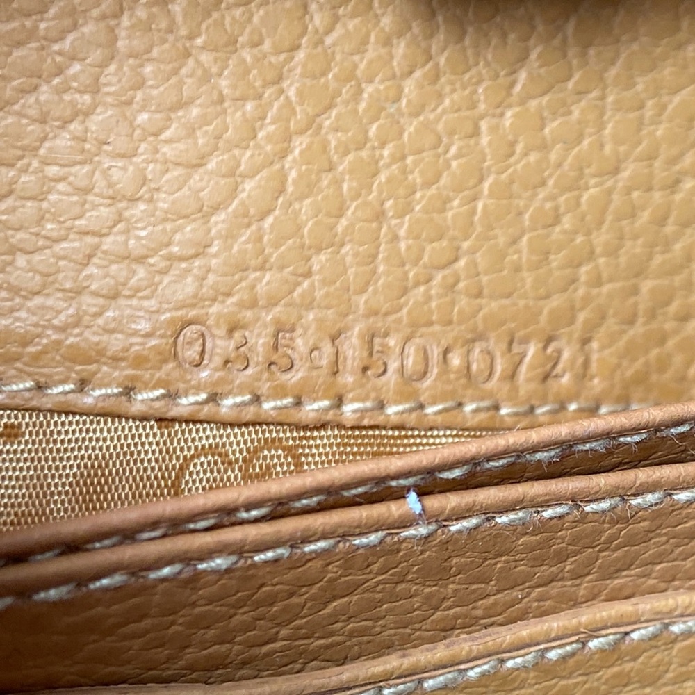 Gucci Vintage Leather Kiss Lock Tri-Fold Long Wallet - EUC, Like New! - Picture 9 of 11